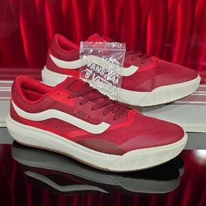 Vans Ultrarange 2.0 RW Bordeaux Red White Men’s 13 Women’s 14.5